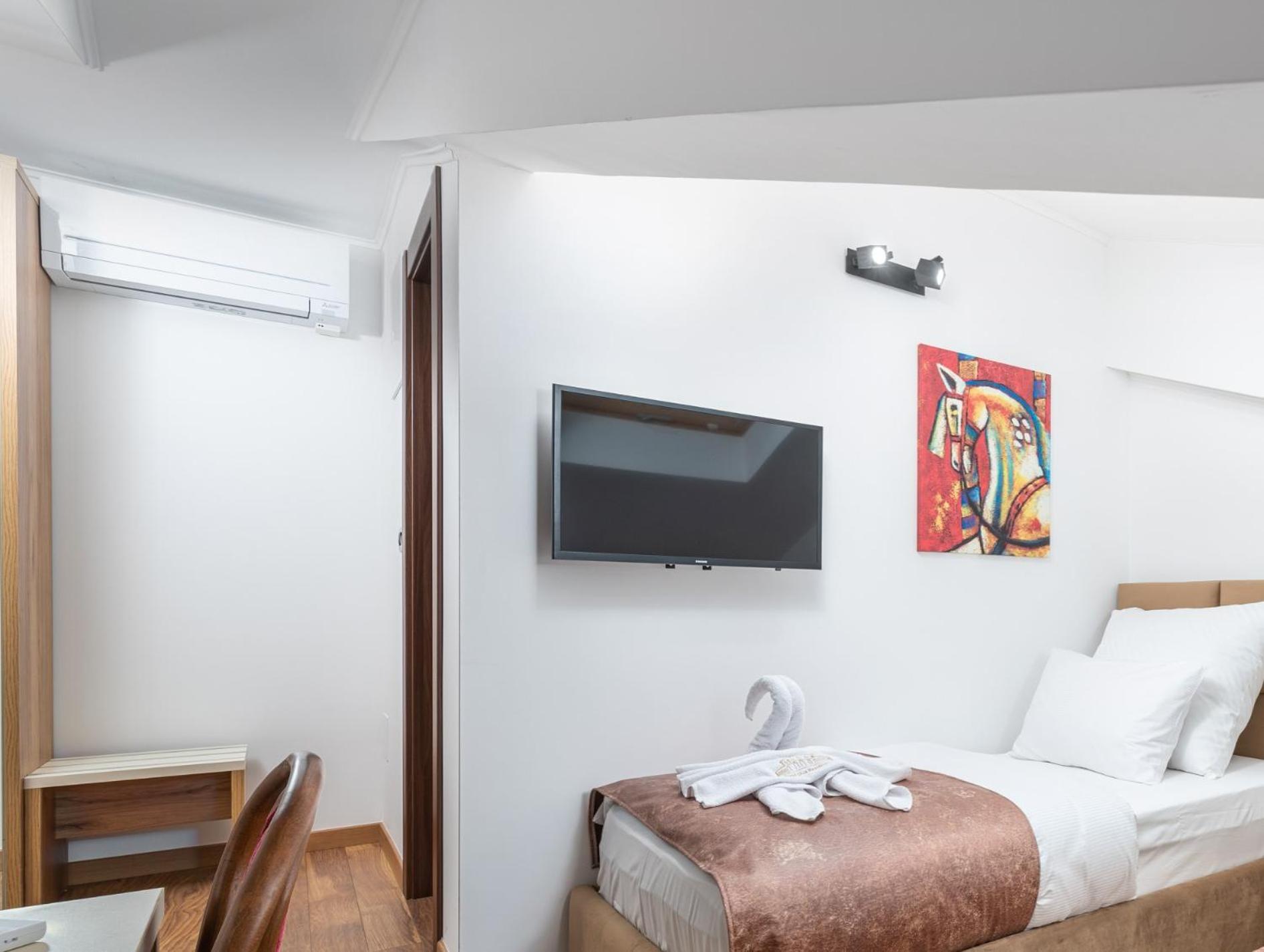 Hotel Dua Residence โปเรช ภายนอก รูปภาพ
