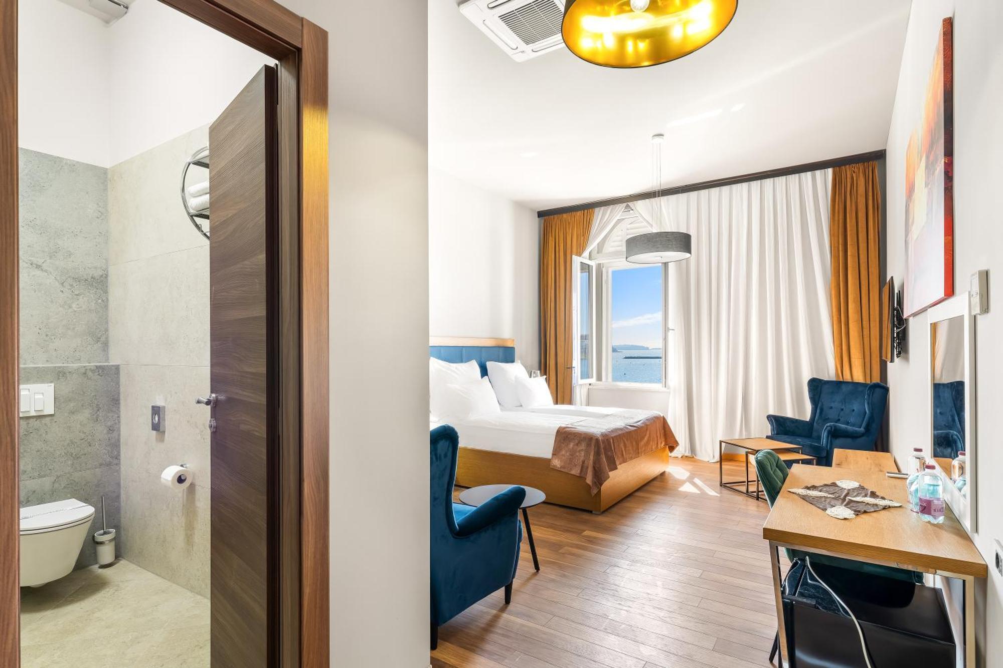 Hotel Dua Residence โปเรช ภายนอก รูปภาพ
